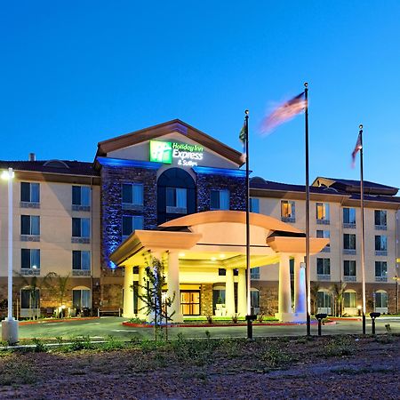 Holiday Inn Express Fresno Northwest - Herndon By Ihg Экстерьер фото