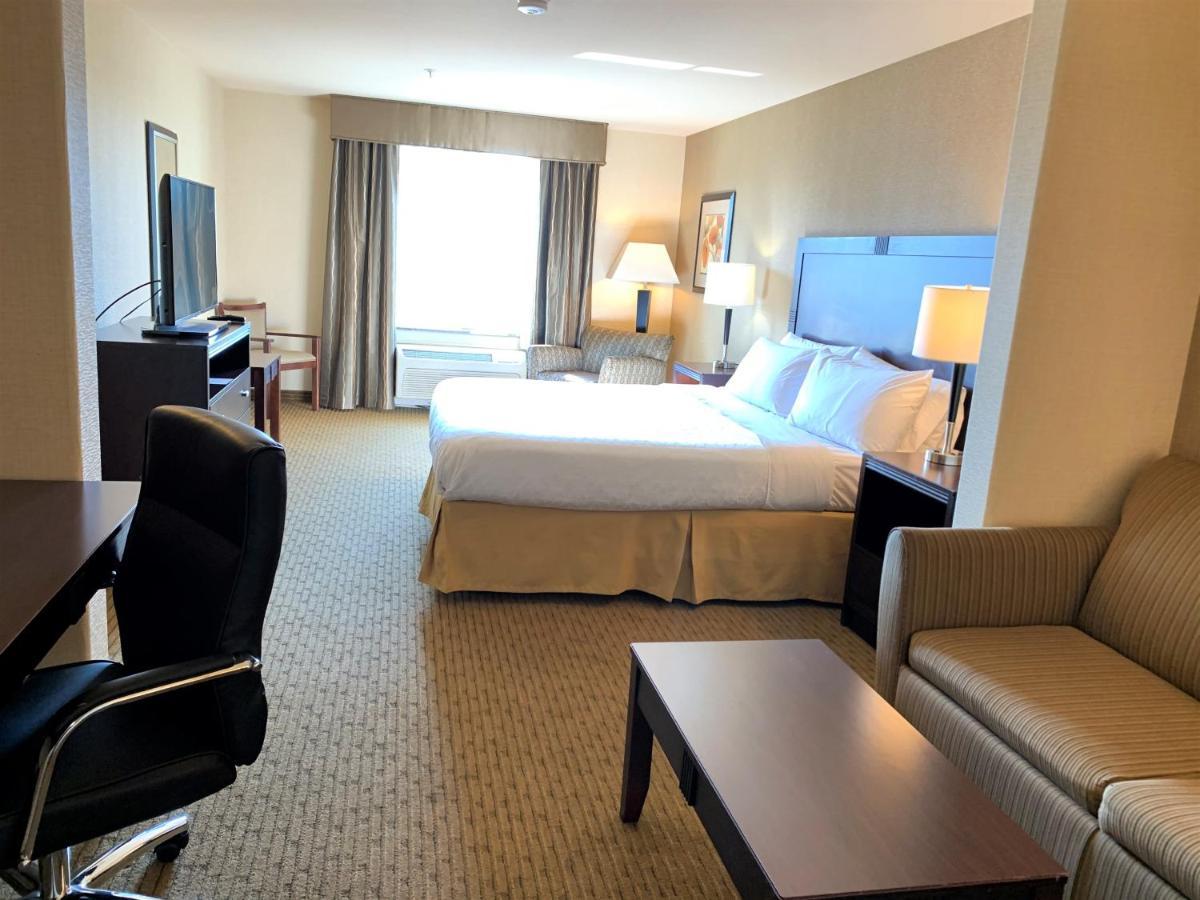 Holiday Inn Express Fresno Northwest - Herndon By Ihg Экстерьер фото