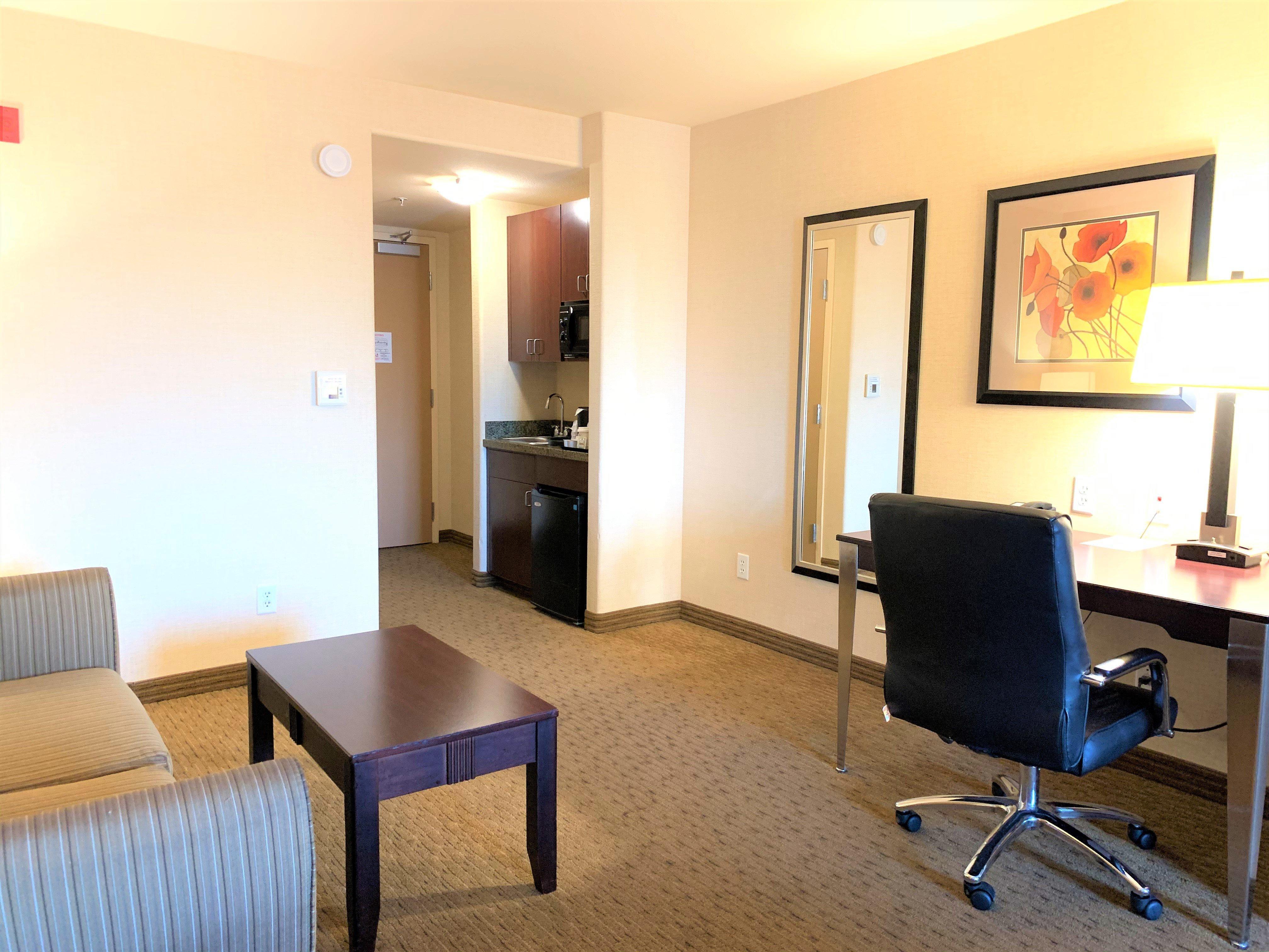 Holiday Inn Express Fresno Northwest - Herndon By Ihg Экстерьер фото