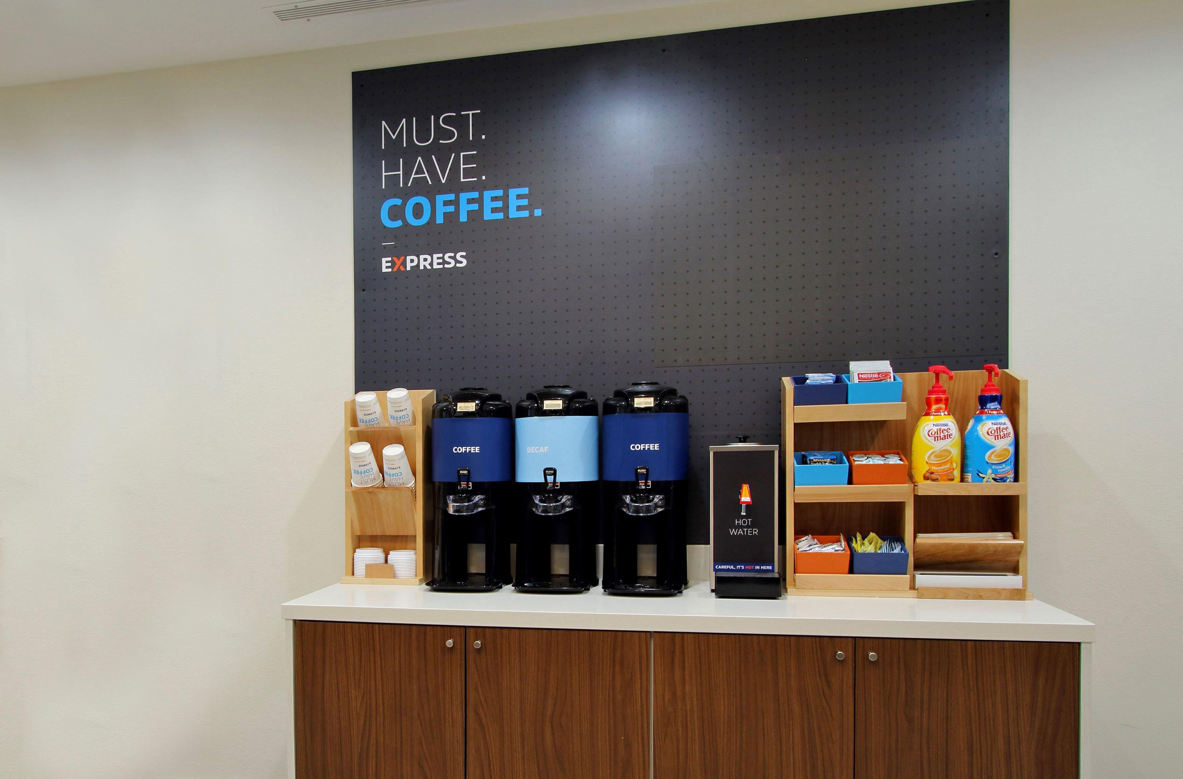Holiday Inn Express Fresno Northwest - Herndon By Ihg Экстерьер фото