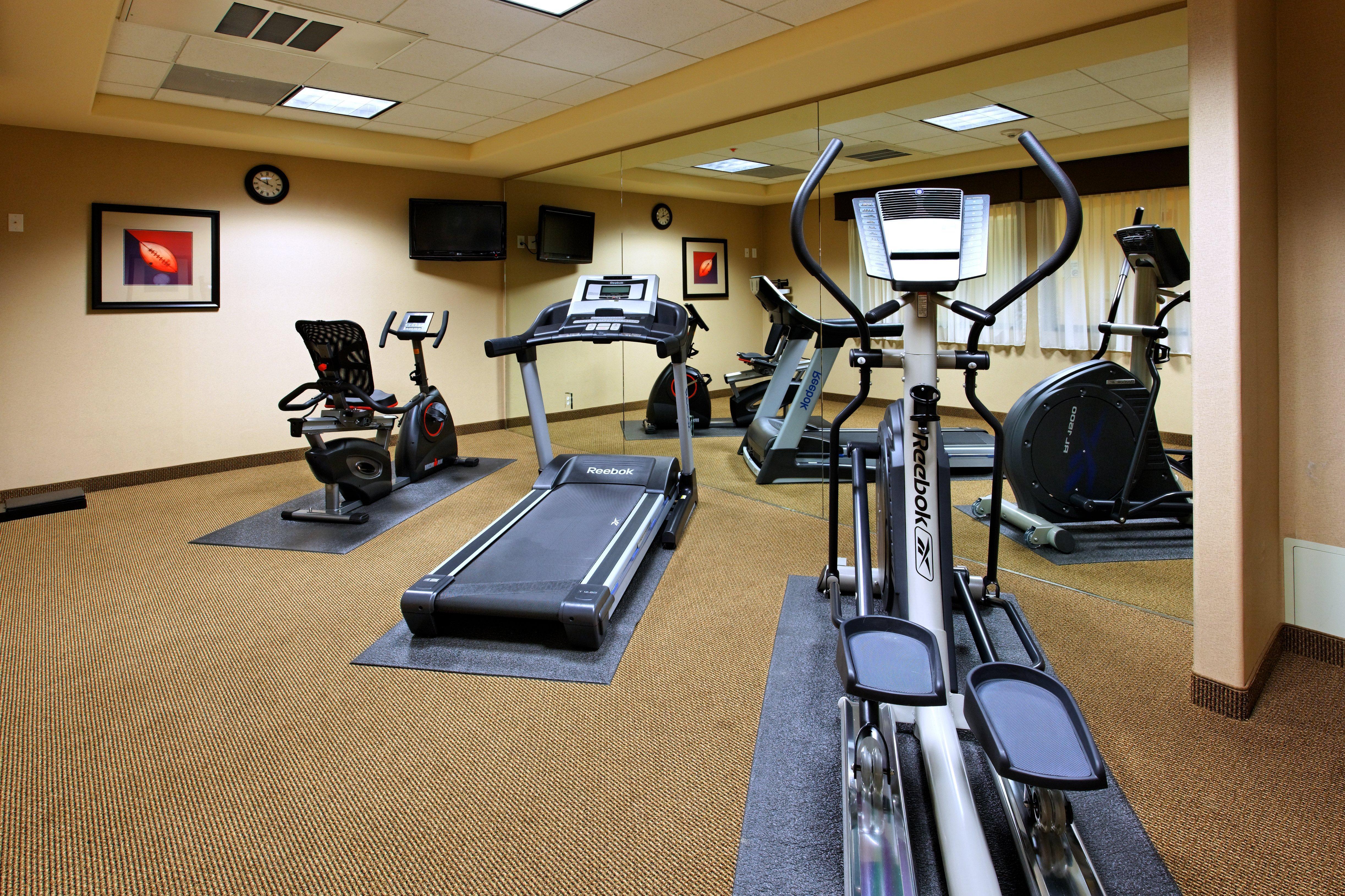 Holiday Inn Express Fresno Northwest - Herndon By Ihg Экстерьер фото